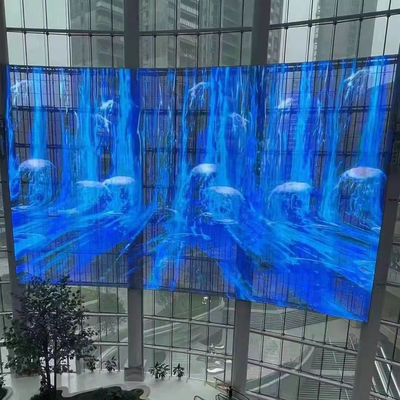شاشة LED شفافة للنوافذ 1000mm حجم اللوحة شاشة LED Mesh 32768 نقطة / M2 كثافة البكسل