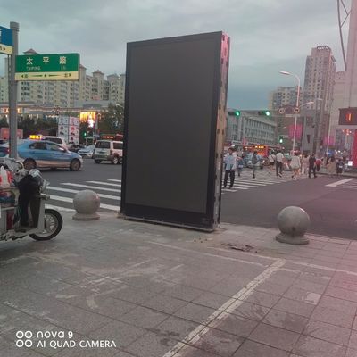 GOB P1.875mm صندوق حديدي آلة إعلانية مقاومة للماء في الهواء الطلق عالية السطوع توفير الطاقة مع رقاقة Epistar LED
