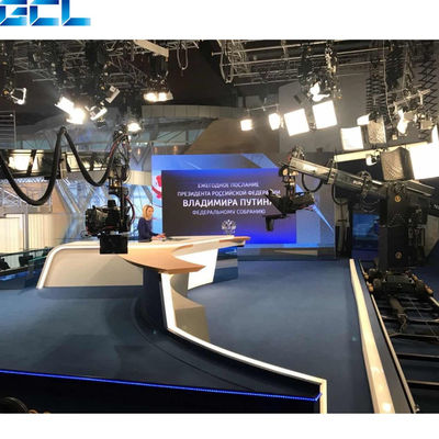 سعر جيد 640000 كثافة البكسلات شاشة LED ثابتة داخلية مضادة للماء للإعلانات في المركز التجاري شاشة P2 LED الانترنت