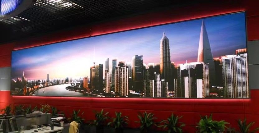 SDK الوظيفة الصيانة الأمامية لوحات شاشة LED داخلية P1.56 P1. 875 مع شاشة 4K
