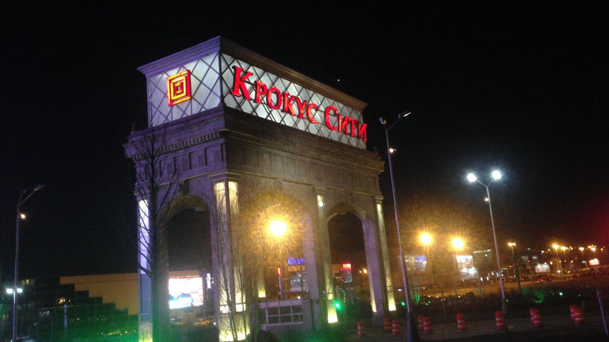 شاشة LED خارجية عالية الوضوح GA Series DIP346 LED Type 6000-10000nits مثالية لشاشات الإعلانات الخارجية