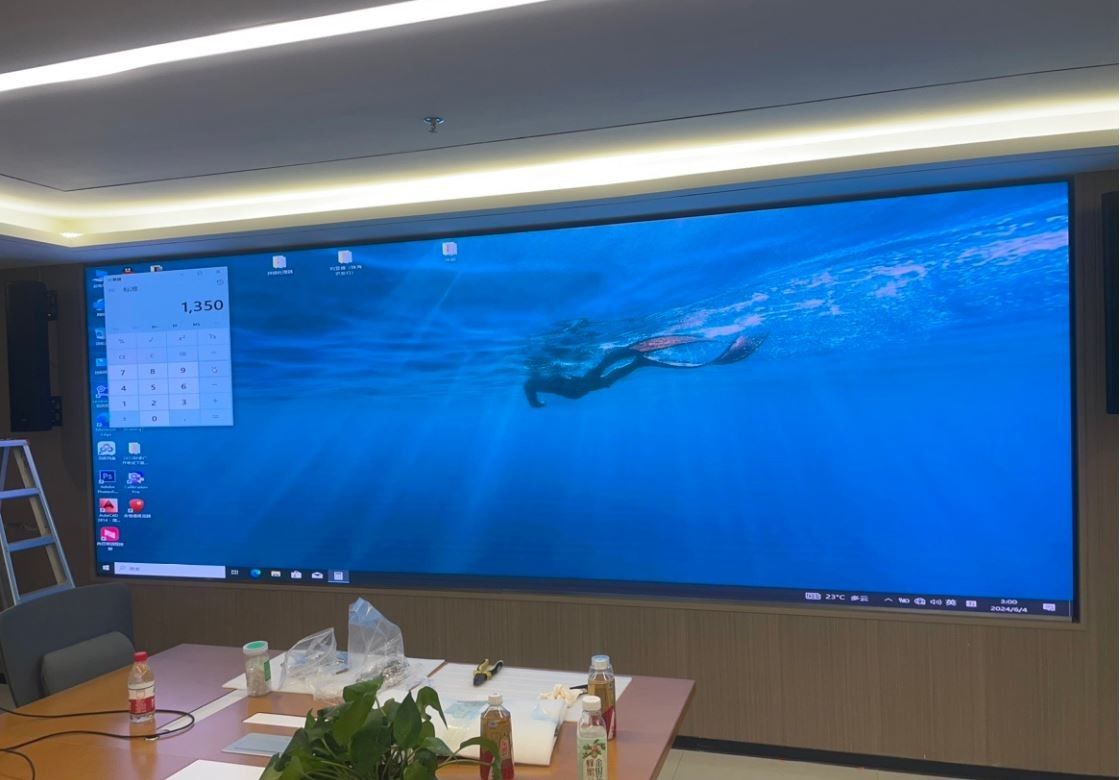 P1.2 P1.5 P1.8P 2.0 زاوية مشاهدة واسعة شاشة LED داخلية سهلة تثبيت حائط فيديو LED