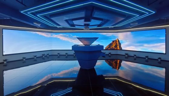 شاشة LED فيديو بمسافة بكسل 1.25 مم وسطوع 800-1000 شمعة وصيانة أمامية كاملة لغرف الاجتماعات وقاعات المحاضرات ومساحات المعارض.