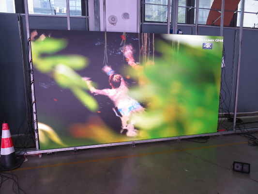 600*337.5 ملم P0.9\P1.25 Ultra HD 2K/4K وضوح في شاشة HD LED